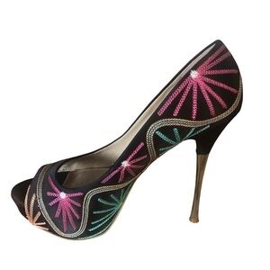 Stiletto Heels INC International Concepts Black Colorful Embroidered Womens 8.5